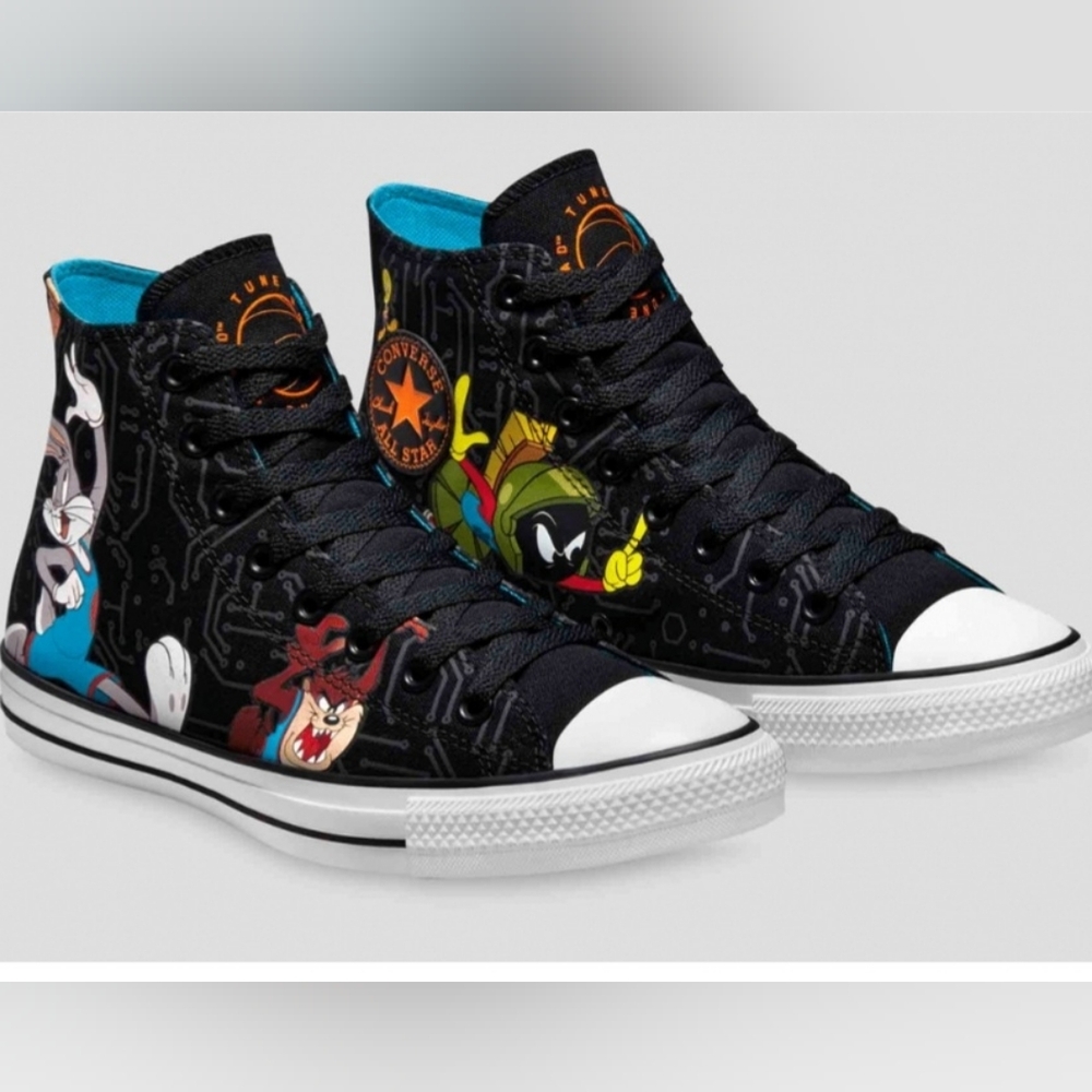 🖤Converse x Space Jam: A New Legacy Chuck Taylor All Star Tune Squad Hi Top💙